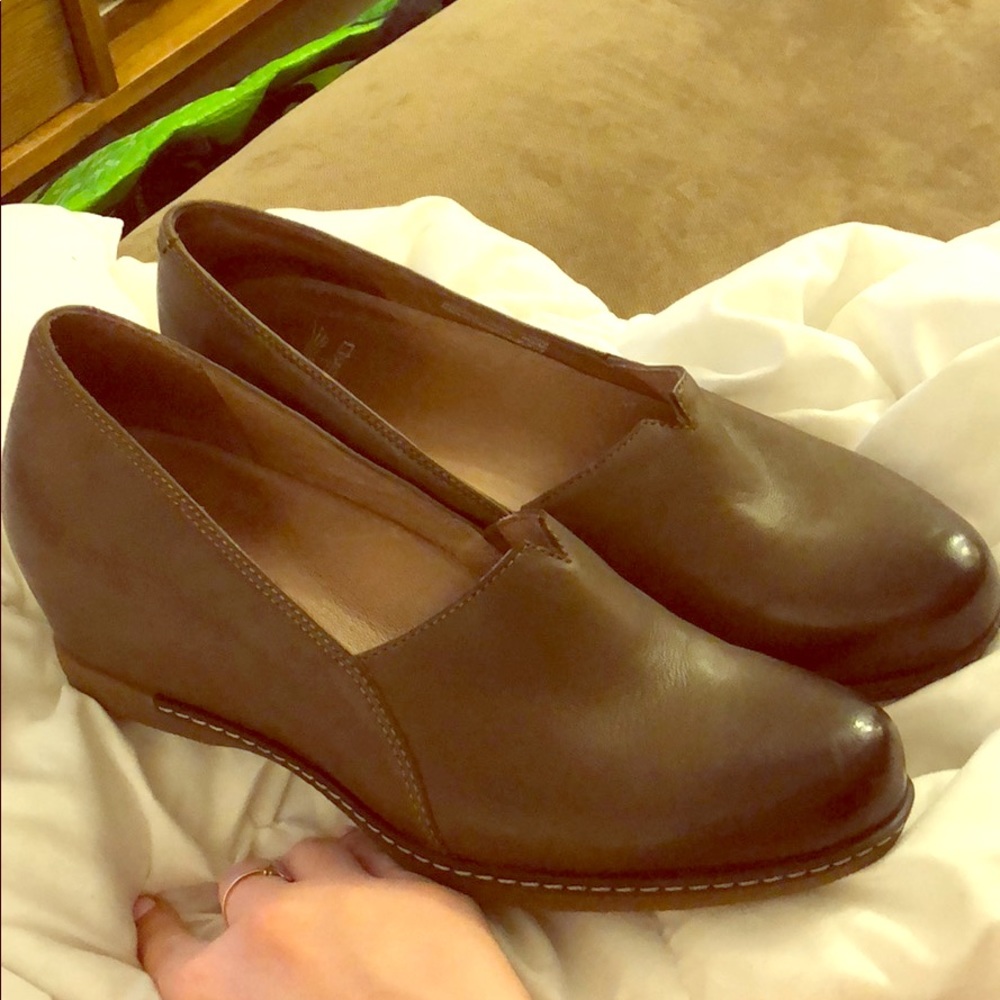 Dansko wedges